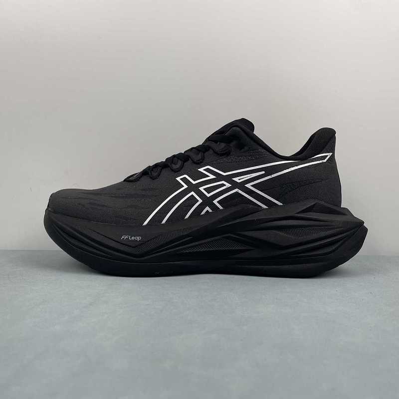 A Asics SUPERBLAST 3 1013A187-001 36-45